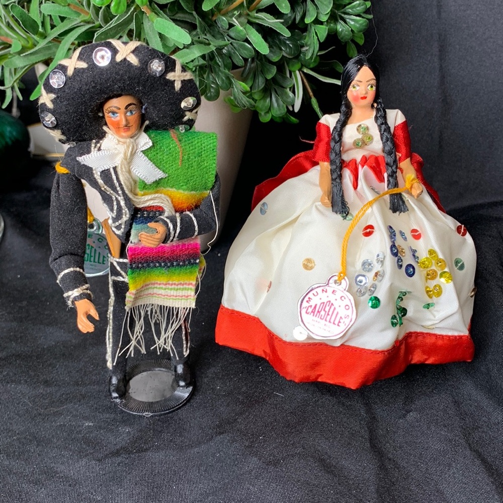Vintage 1960’s Mexican MUNECOS CARSELLE Señorita & Mariachi folk art doll figure